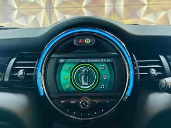 MINI Electric Hatch Cooper SE 32.6kWh Level 2 Auto 3dr