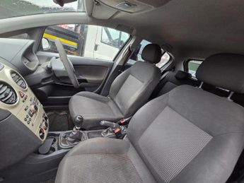 Vauxhall Corsa 1.2i 16v Active 5dr