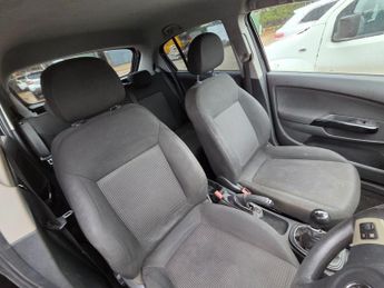 Vauxhall Corsa 1.2i 16v Active 5dr