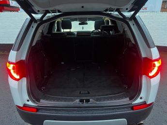 Land Rover Discovery Sport 2.0 TD4 HSE Auto 4WD Euro 6 (s/s) 5dr