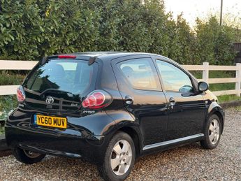 Toyota AYGO 1.0 VVT-i Black MultiMode Euro 4 5dr (AC)