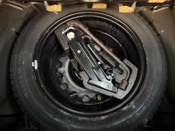 Toyota AYGO 1.0 VVT-i Black MultiMode Euro 4 5dr (AC)