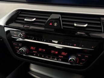 BMW 5 Series 2.0 520d MHT SE Auto Euro 6 (s/s) 4dr