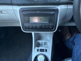 Skoda Fabia 1.4 16V 2 5dr