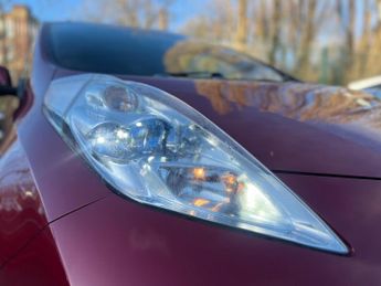 Nissan Leaf 30kWh Tekna Auto 5dr