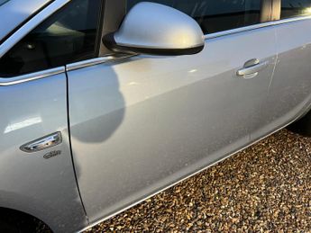 Vauxhall Astra 1.6 16v Elite Auto Euro 5 5dr