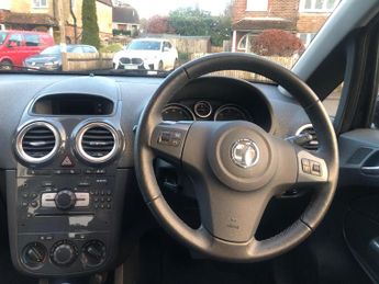Vauxhall Corsa 1.4 16V SE Auto Euro 5 5dr