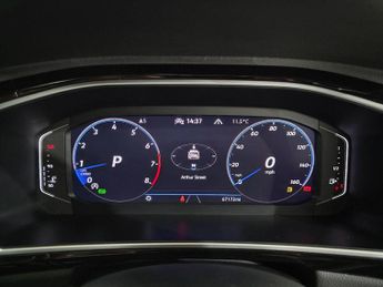 Volkswagen T-Roc 1.5 TSI R-Line DSG Euro 6 (s/s) 5dr