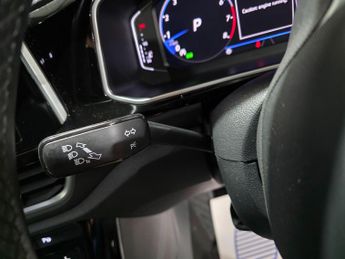 Volkswagen T-Roc 1.5 TSI R-Line DSG Euro 6 (s/s) 5dr