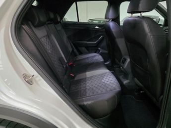 Volkswagen T-Roc 1.5 TSI R-Line DSG Euro 6 (s/s) 5dr