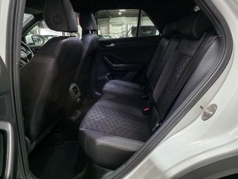 Volkswagen T-Roc 1.5 TSI R-Line DSG Euro 6 (s/s) 5dr