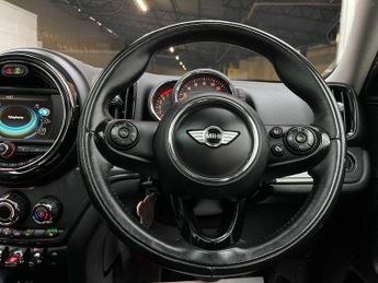MINI Countryman 2.0 Cooper D Auto ALL4 Euro 6 (s/s) 5dr