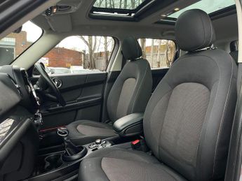 MINI Countryman 2.0 Cooper D Auto ALL4 Euro 6 (s/s) 5dr