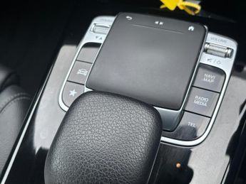 Mercedes-Benz A Class 1.3 A200 Sport 7G-DCT Euro 6 (s/s) 4dr