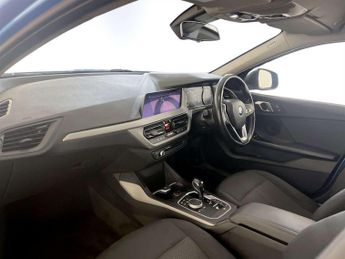 BMW 1 Series 1.5 118i SE Hatchback 5dr Petrol DCT Euro 6 (s/s) (140 ps)