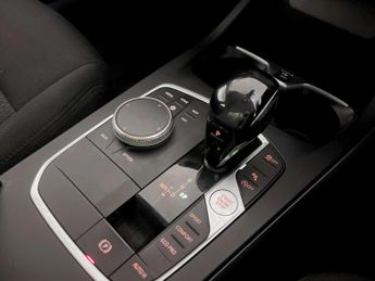 BMW 1 Series 1.5 118i SE Hatchback 5dr Petrol DCT Euro 6 (s/s) (140 ps)