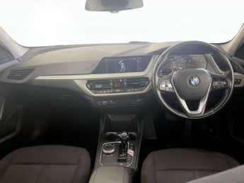 BMW 1 Series 1.5 118i SE Hatchback 5dr Petrol DCT Euro 6 (s/s) (140 ps)