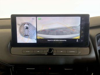 Nissan Qashqai 1.3 DIG-T MHEV N-Connecta SUV 5dr Petrol Hybrid Manual Euro 6 (s