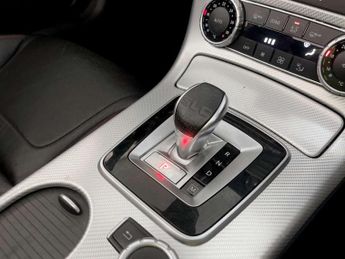 Mercedes-Benz SLC 2.0 SLC300 AMG Line Convertible 2dr Petrol G-Tronic Euro 6 (s/s)