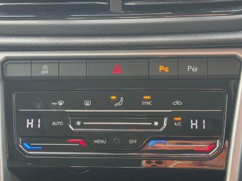 Volkswagen T-Roc Life Tsi S-A