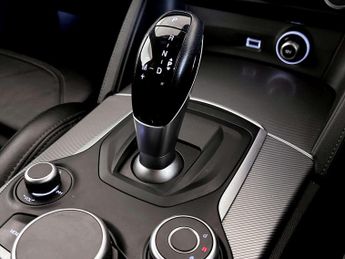 Alfa Romeo Stelvio 2.0T Ti SUV 5dr Petrol Auto Q4 AWD Euro 6 (s/s) (280 ps)