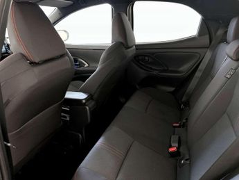 Toyota Yaris 1.5 VVT-h GR SPORT Hatchback 5dr Petrol Hybrid E-CVT Euro 6 (s/s