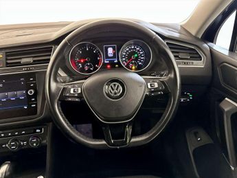 Volkswagen Tiguan Allspace 2.0 TDI Match SUV 5dr Diesel DSG 4Motion Euro 6 (s/s) (150 ps)