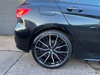 BMW 1 SERIES 1.5 118i M Sport Hatchback 5dr Petrol DCT Euro 6 (s/s) (136 ps) 