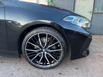 BMW 1 SERIES 1.5 118i M Sport Hatchback 5dr Petrol DCT Euro 6 (s/s) (136 ps) 