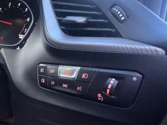 BMW 1 SERIES 1.5 118i M Sport Hatchback 5dr Petrol DCT Euro 6 (s/s) (136 ps) 