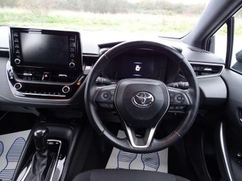 Toyota Corolla 1.8 VVT-h Icon CVT Euro 6 (s/s) 5dr