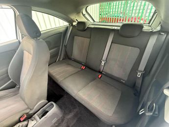 Vauxhall Corsa 1.4i 16v SRi 3dr (a/c)