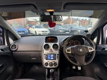 Vauxhall Corsa 1.4i 16v SRi 3dr (a/c)