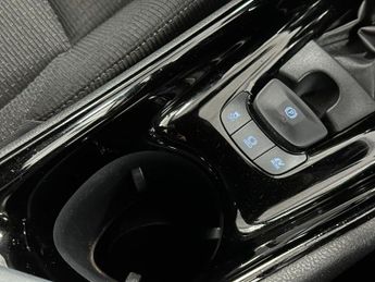 Toyota C-HR 1.8 VVT-h Dynamic CVT Euro 6 (s/s) 5dr