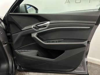 Audi e-tron 50 Technik Auto quattro 5dr 71.2kWh