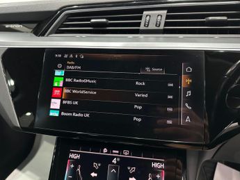 Audi e-tron 50 Technik Auto quattro 5dr 71.2kWh