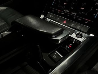Audi e-tron 50 Technik Auto quattro 5dr 71.2kWh