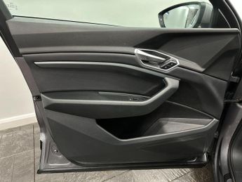 Audi e-tron 50 Technik Auto quattro 5dr 71.2kWh