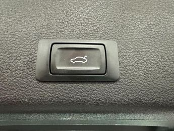 Audi e-tron 50 Technik Auto quattro 5dr 71.2kWh