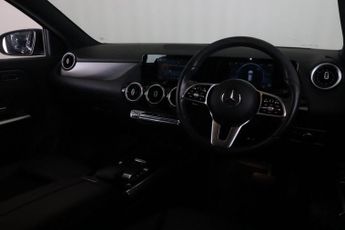 Mercedes-Benz GLA 1.3 GLA200 Sport 7G-DCT Euro 6 (s/s) 5dr