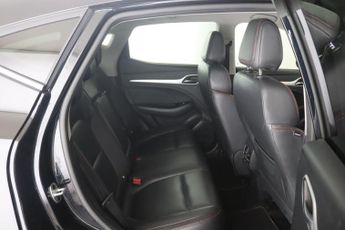 MG MG ZS 72.6kWh Trophy Connect Long Range Auto 5dr