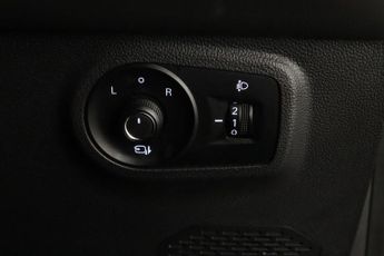 MG MG ZS 72.6kWh Trophy Connect Long Range Auto 5dr