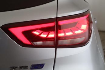 MG MG ZS 72.6kWh Trophy Connect Long Range Auto 5dr