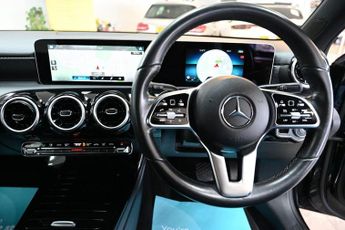 MERCEDES-BENZ A-CLASS 1.5 A180d Sport (Executive) Hatchback 5dr Diesel 7G-DCT Euro 6 (