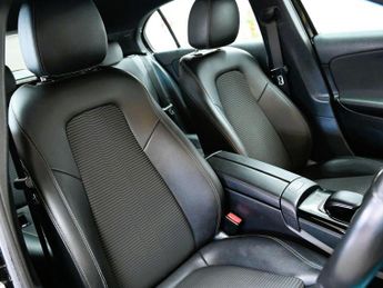 MERCEDES-BENZ A-CLASS 1.5 A180d Sport (Executive) Hatchback 5dr Diesel 7G-DCT Euro 6 (