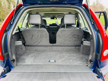 Volvo XC90 2.5T SE Sport Ocean Race Geartronic AWD