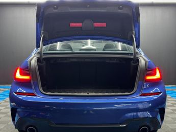 BMW 3 Series 2.0 330e 12kWh M Sport Auto Euro 6 (s/s) 4dr