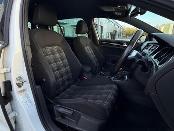 Volkswagen Golf 2.0 TDI BlueMotion Tech GTD DSG Euro 6 (s/s) 5dr