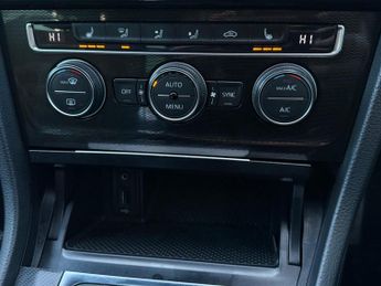 Volkswagen Golf 2.0 TDI BlueMotion Tech GTD DSG Euro 6 (s/s) 5dr