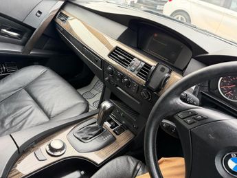 BMW 5 Series 3.0 530d SE Touring Auto Euro 4 5dr